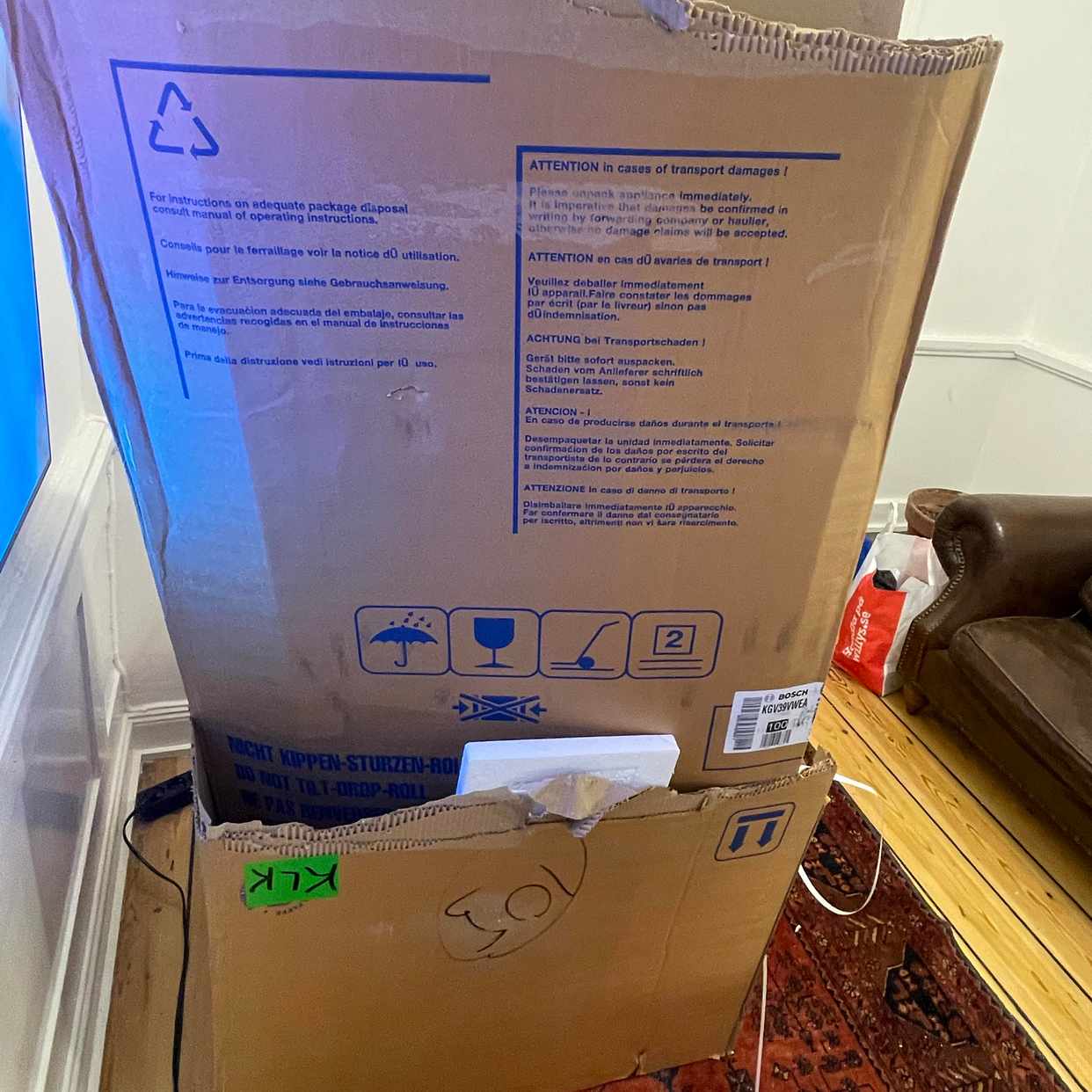 image of Remove fridge/packaging - Stockholm City