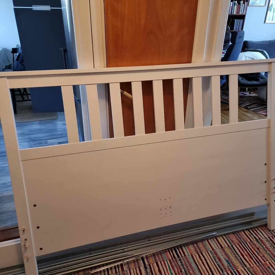 image of IKEA Hemnes sängram 160 - Göteborg