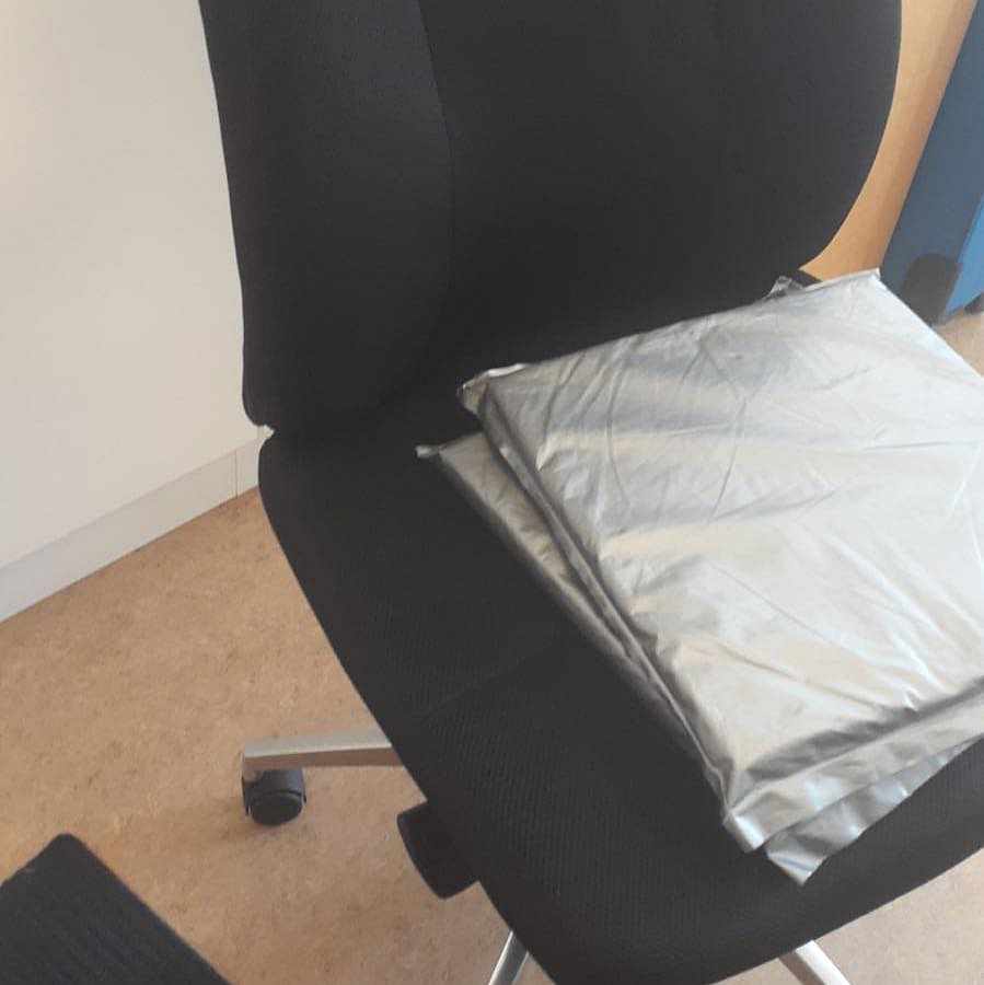 Moving an office chair Tiptapp