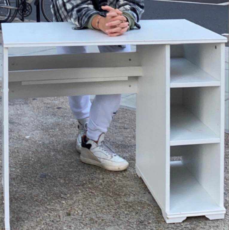 image of white wooden desk - London