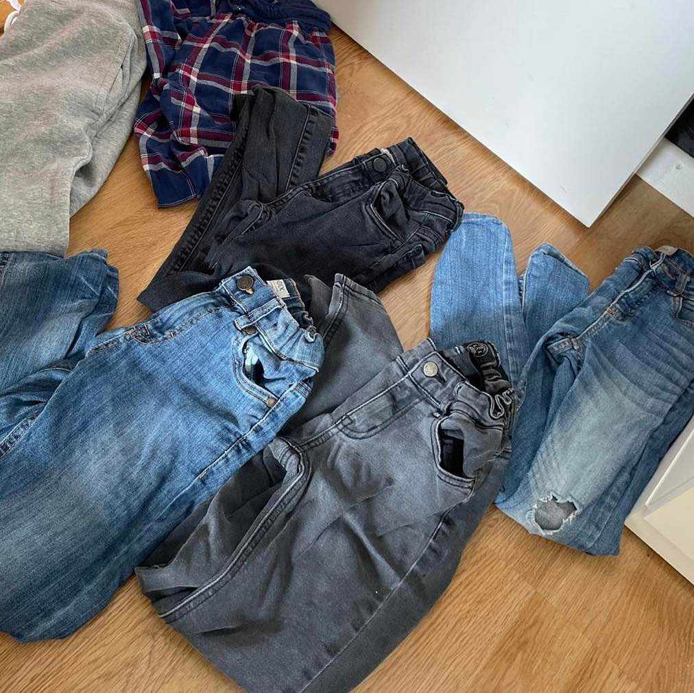 image of Barnkläder byxor jeans - Älvsjö