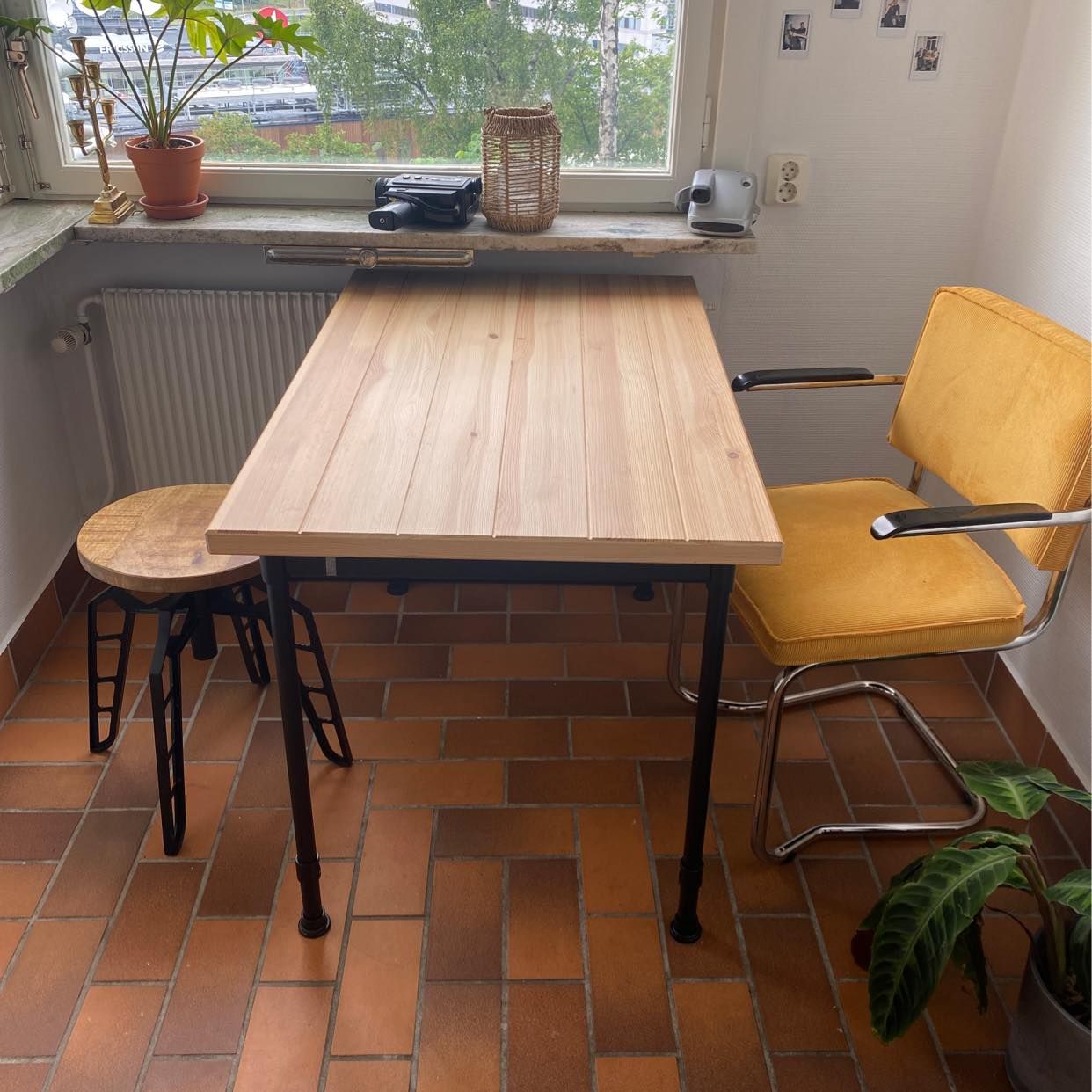 image of Moving furniture - 