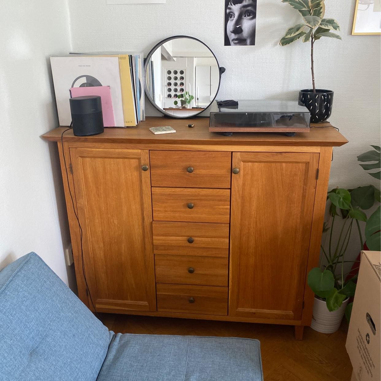 image of Moving furniture - 
