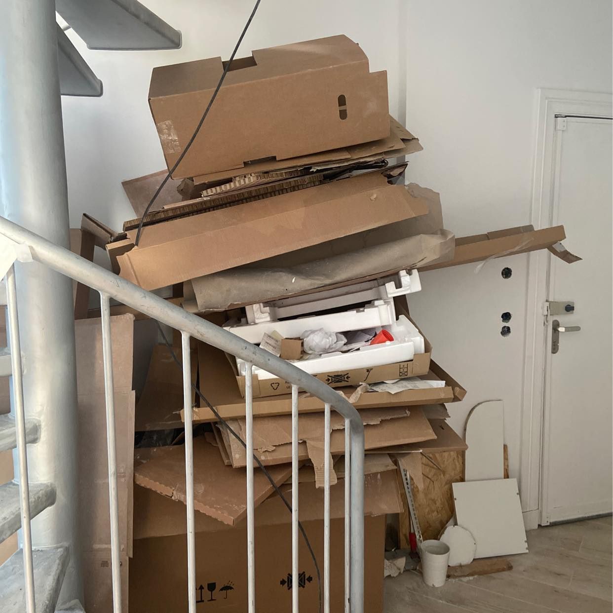 image of Ikea kartons entsorgen - Charlottenburg-Wilmersdorf