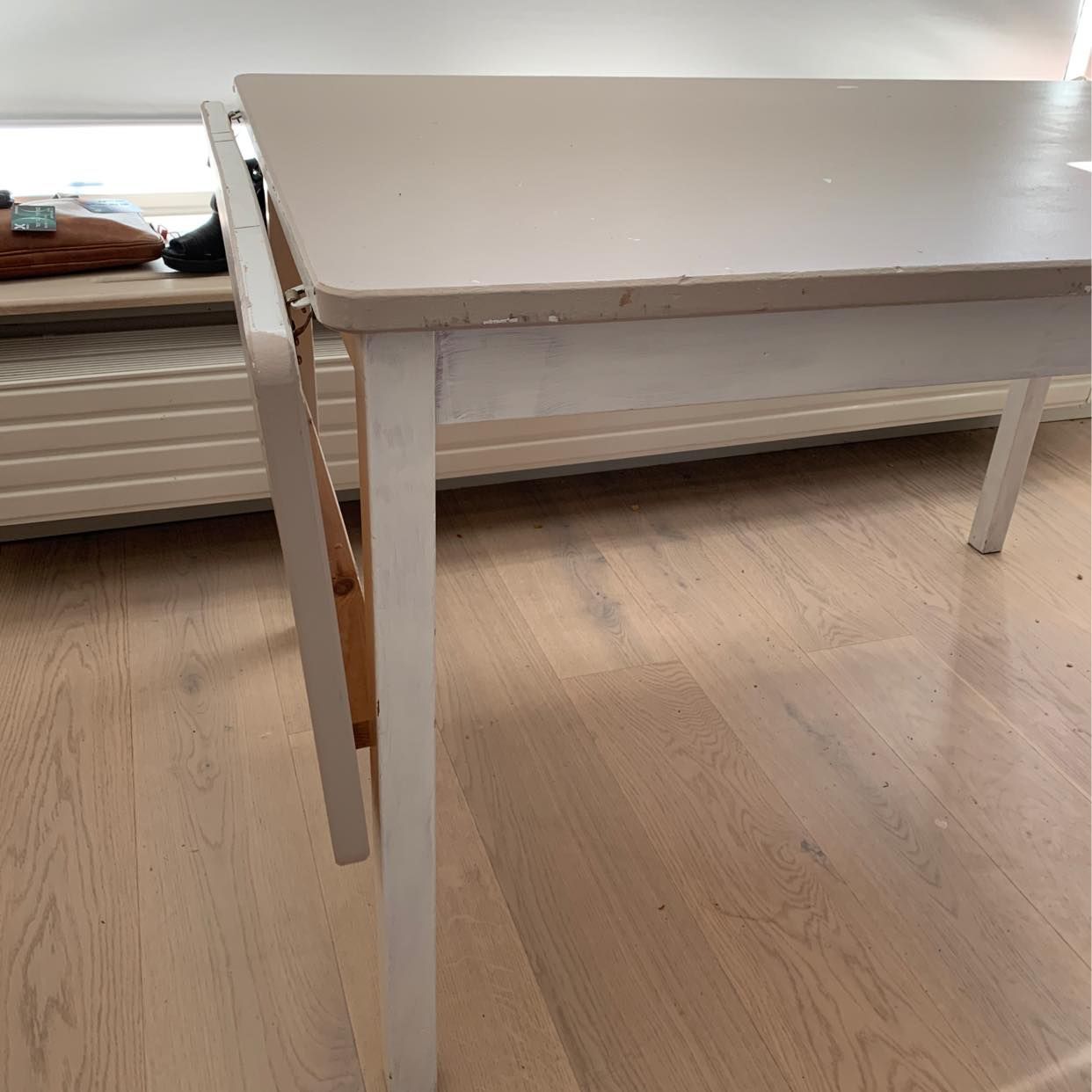 image of Köksbord förlängninsbart - Enskede