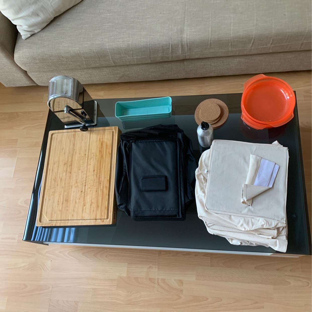 image of FREE misc household items - London