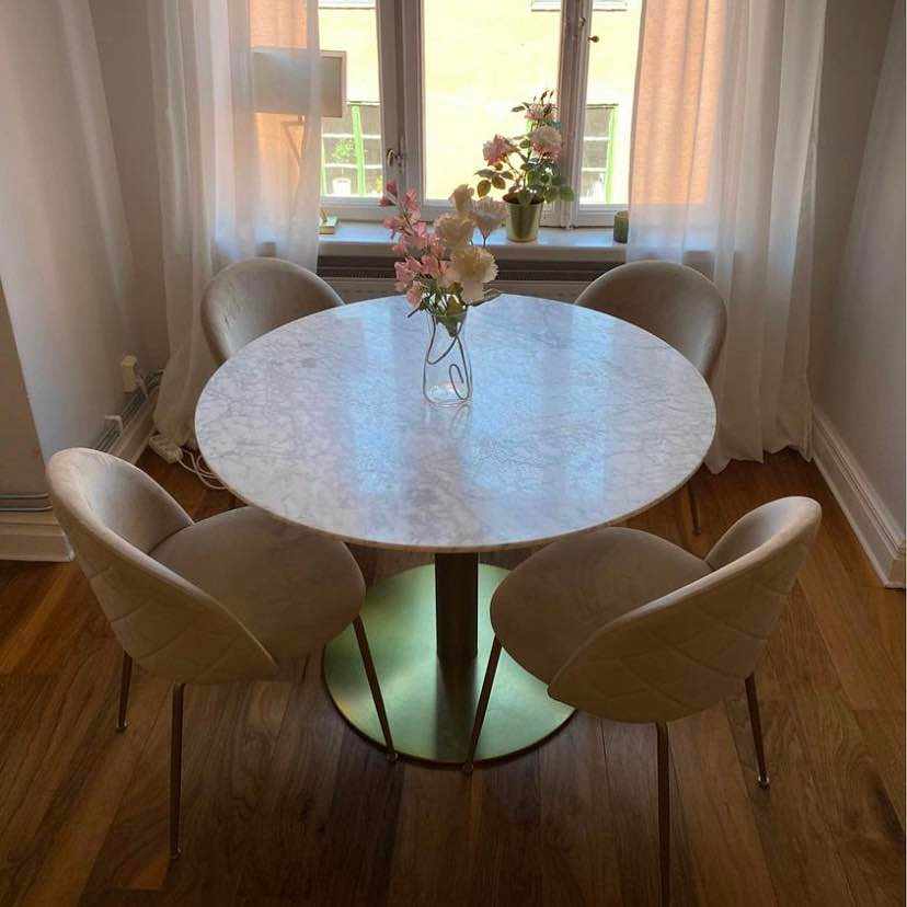 image of Matbord tungt marmor106cm - 