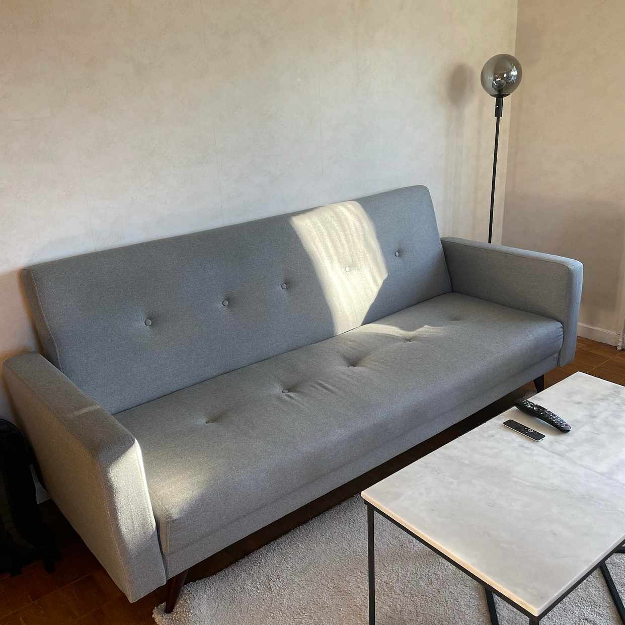 image of Bäddsoffa skänkes - Hägersten