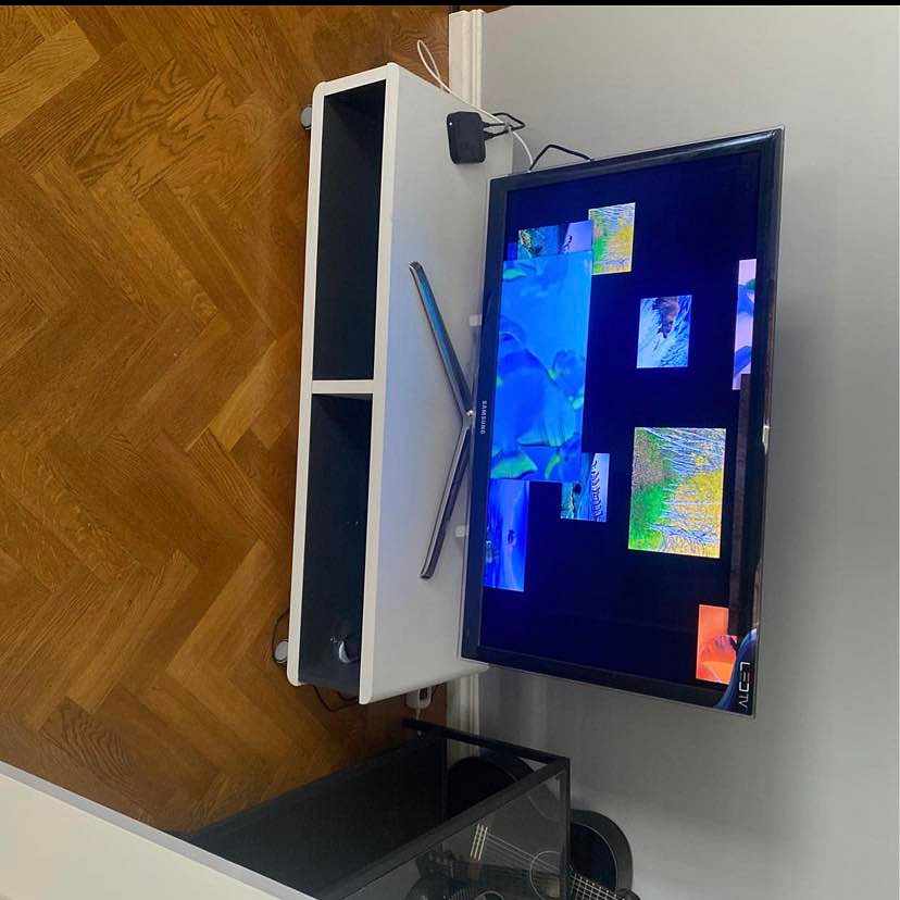 image of Tv plus tv bänk och säng - Nyköping