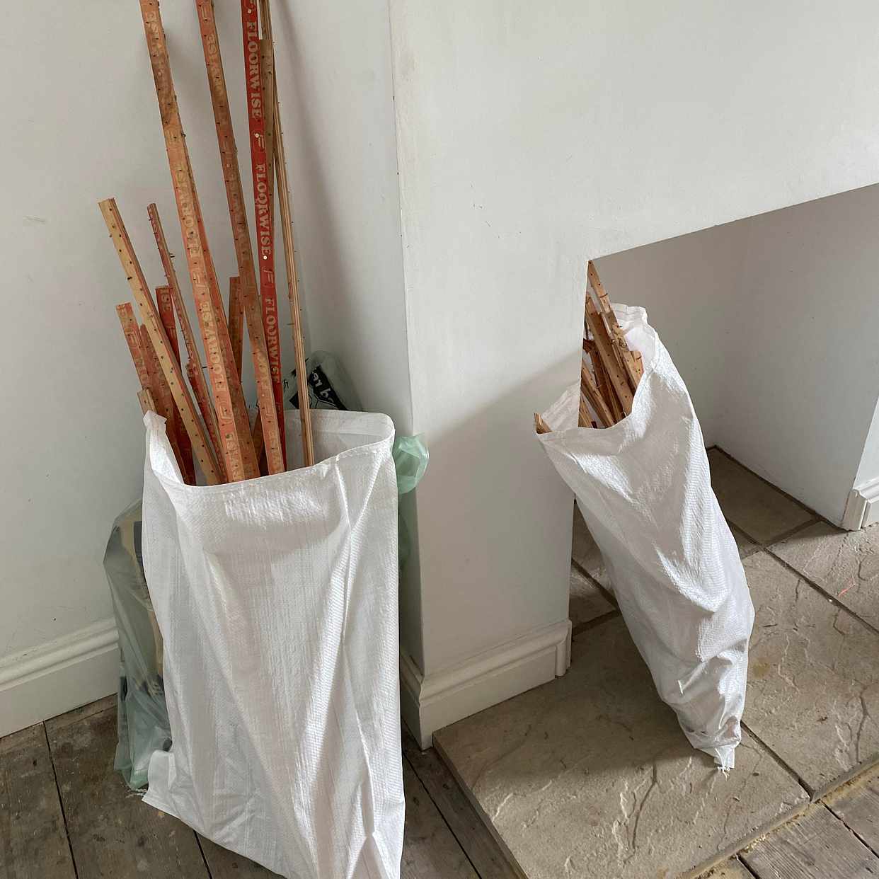 Old carpet & underlay London Tiptapp