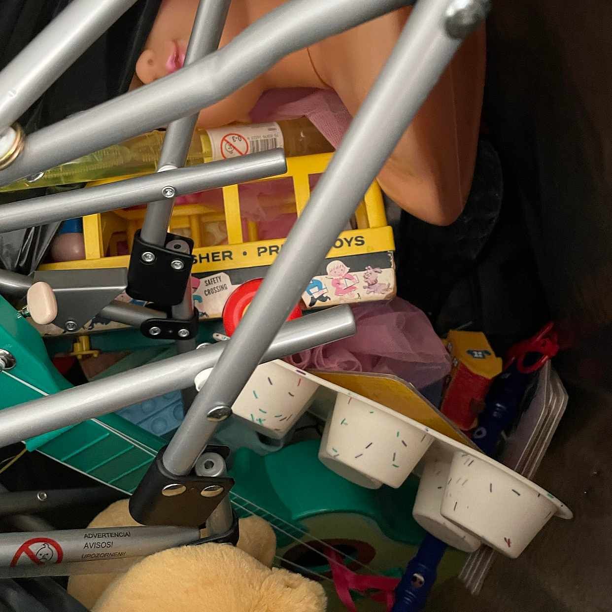 image of Mixed bag of toys 🧸🚂🎎 - 