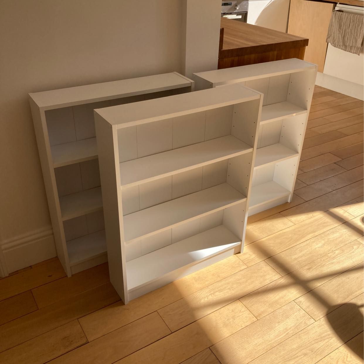 image of 3 x bookshelves - free! - Hackney