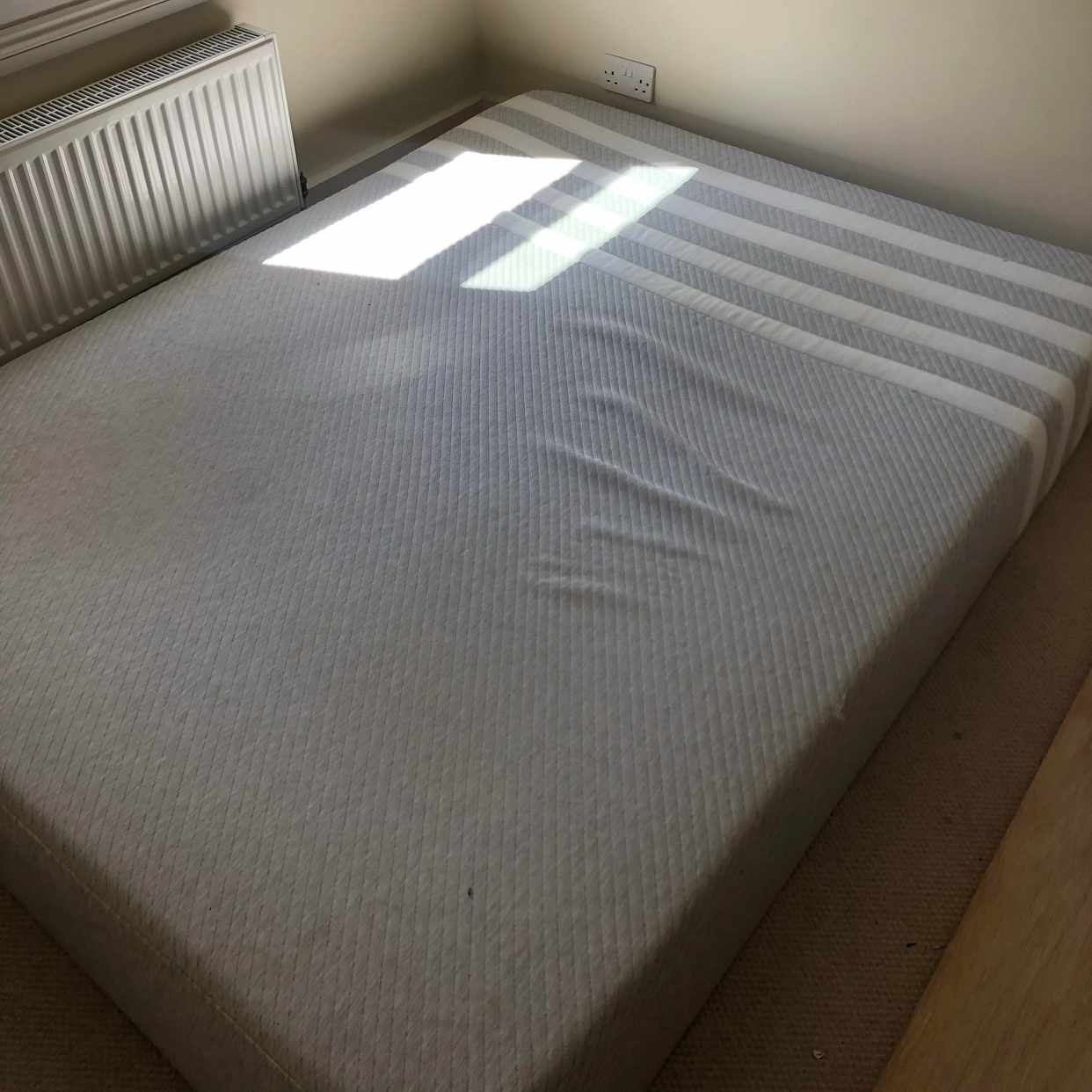 King size leesa mattress Southwark Tiptapp
