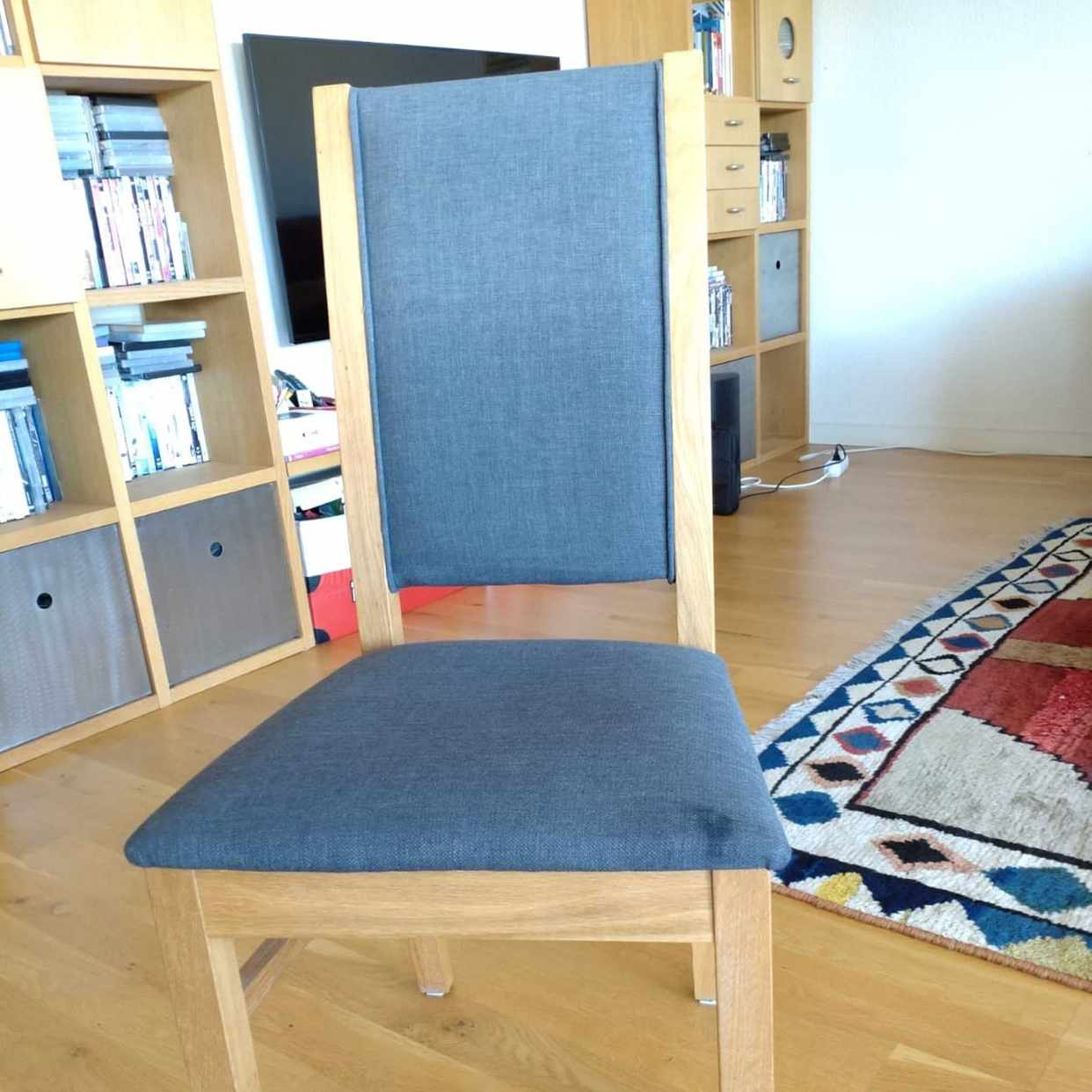 image of 6st stolar i trä - Stockholm