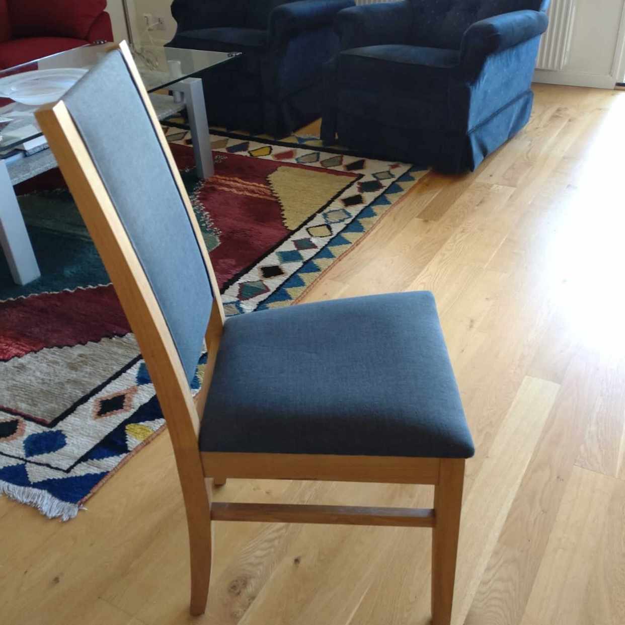 image of 6st stolar i trä - Stockholm