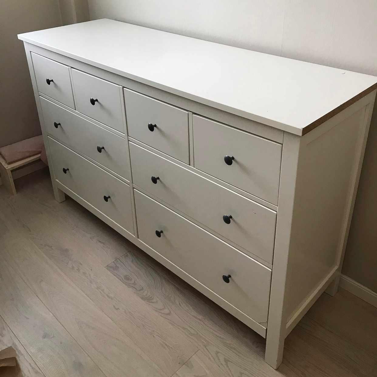 image of Hemnes byrå 160 x 96cm - Nacka