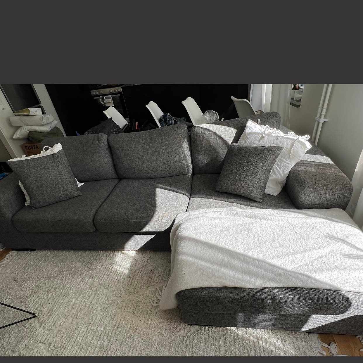 image of Hämta och leverera soffa - 