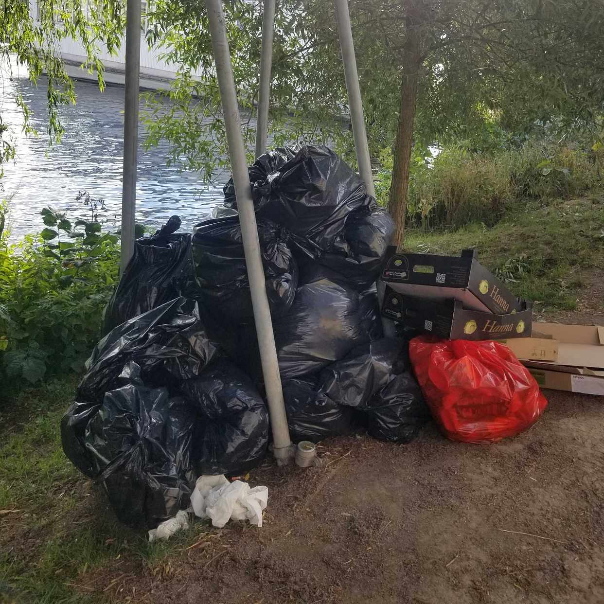 image of 15  trash bags - Stockholm