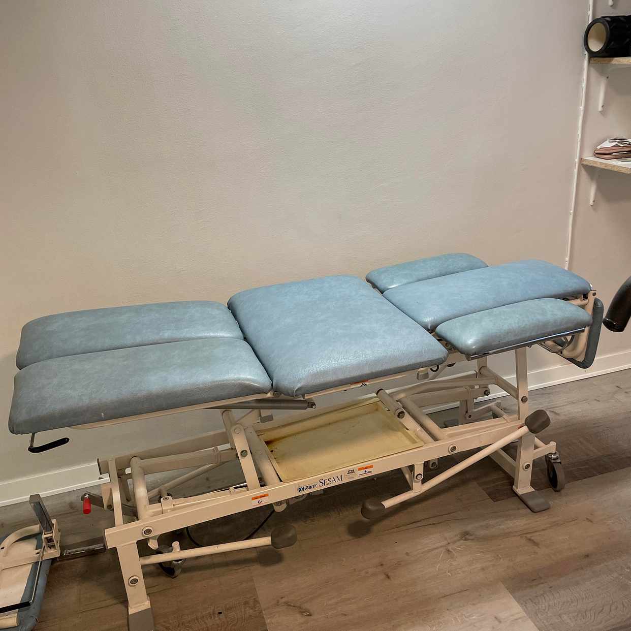 image of Pick up medical bed - 