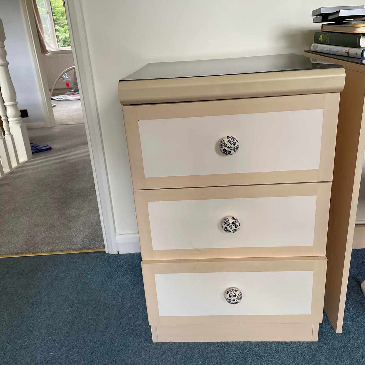 Giving away furniture Buckhurst Hill Tiptapp