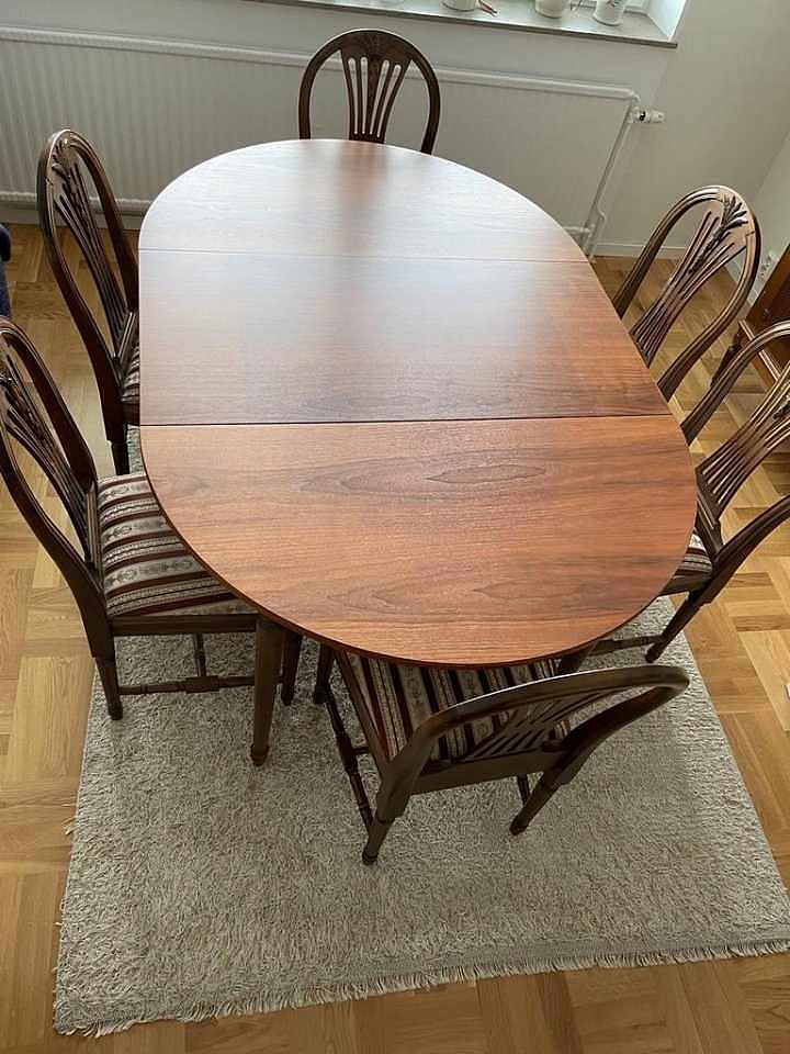 image of Only the table - 