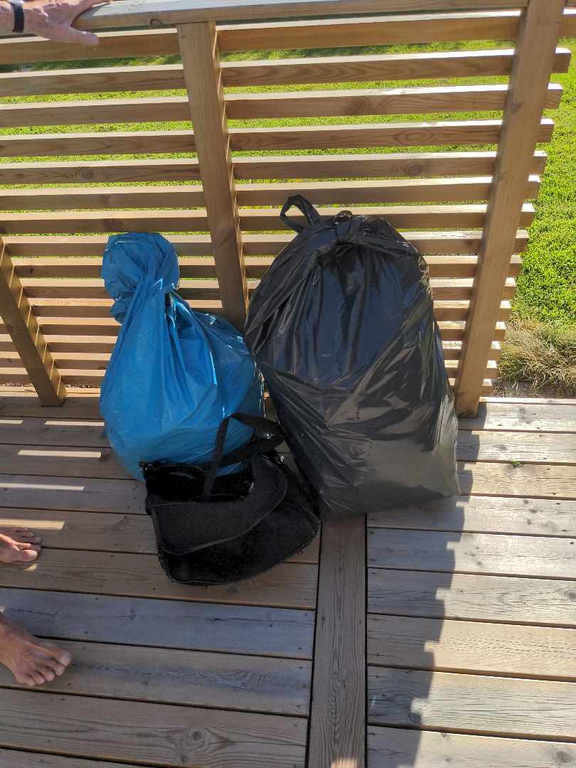 image of 2 säckar och väska - Västra Frölunda