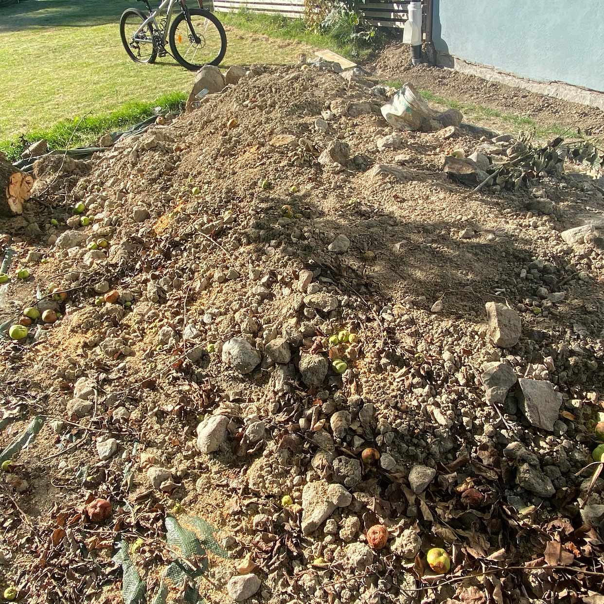 image of Soil and stones - Täby