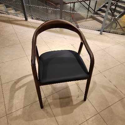 image of 6 chairs in boxes - 