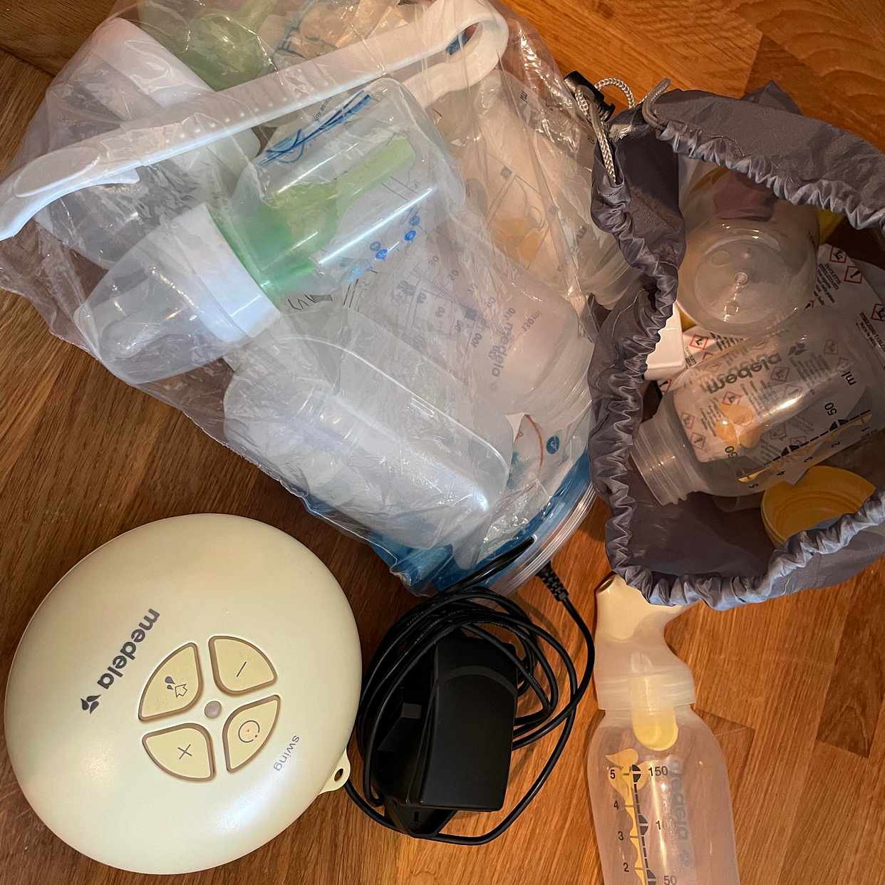 image of Medela swing pump ect - Danderyd