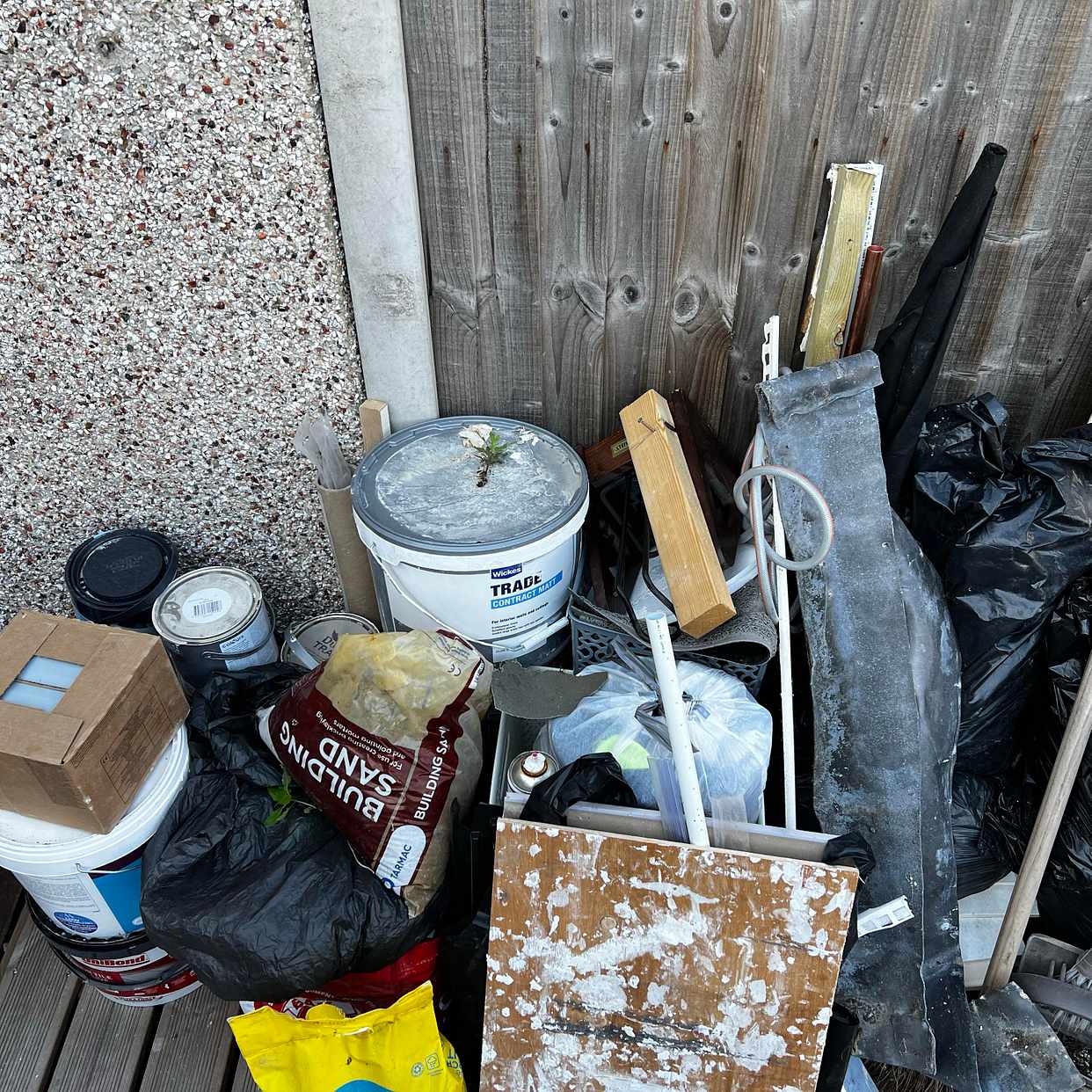 Rubbish to dump (Van) Belvedere Tiptapp