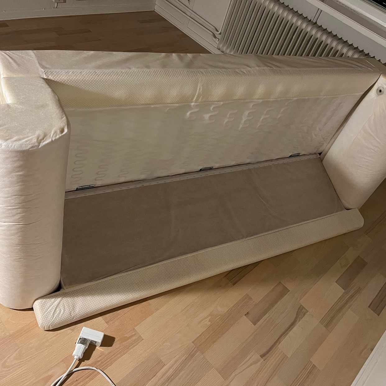 image of Couch removed - Stockholm