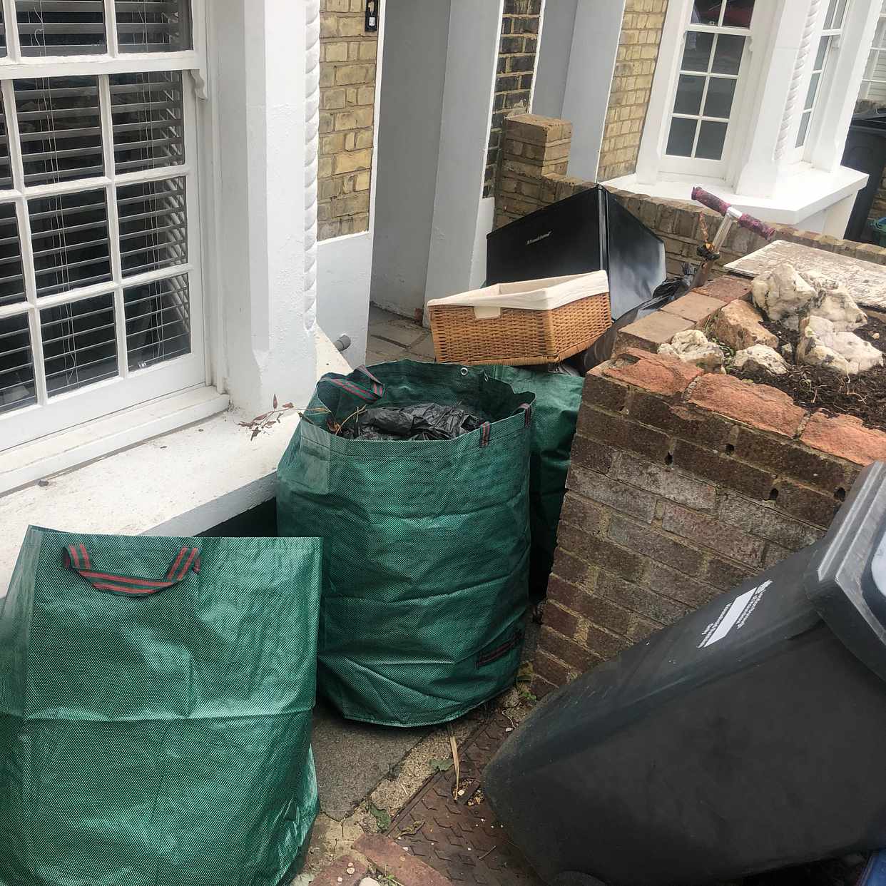 Garden waste & Misc London Tiptapp