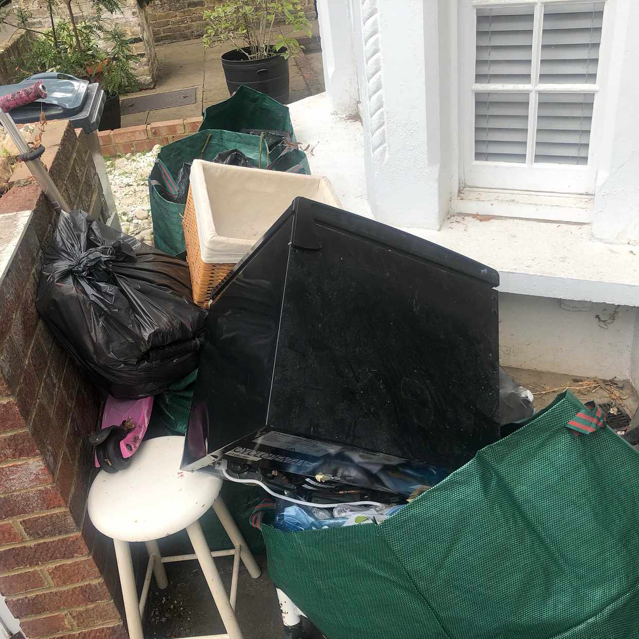 Garden waste & Misc London Tiptapp