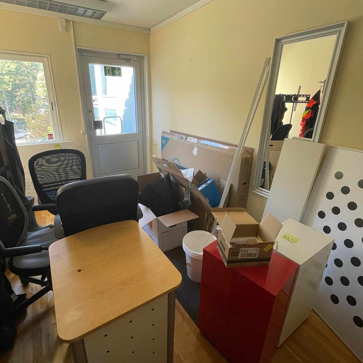 image of Skräp till återvinningen - Lidingö