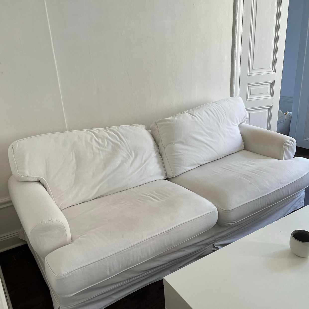 image of Soffa bortskänkes - Stockholms Stad