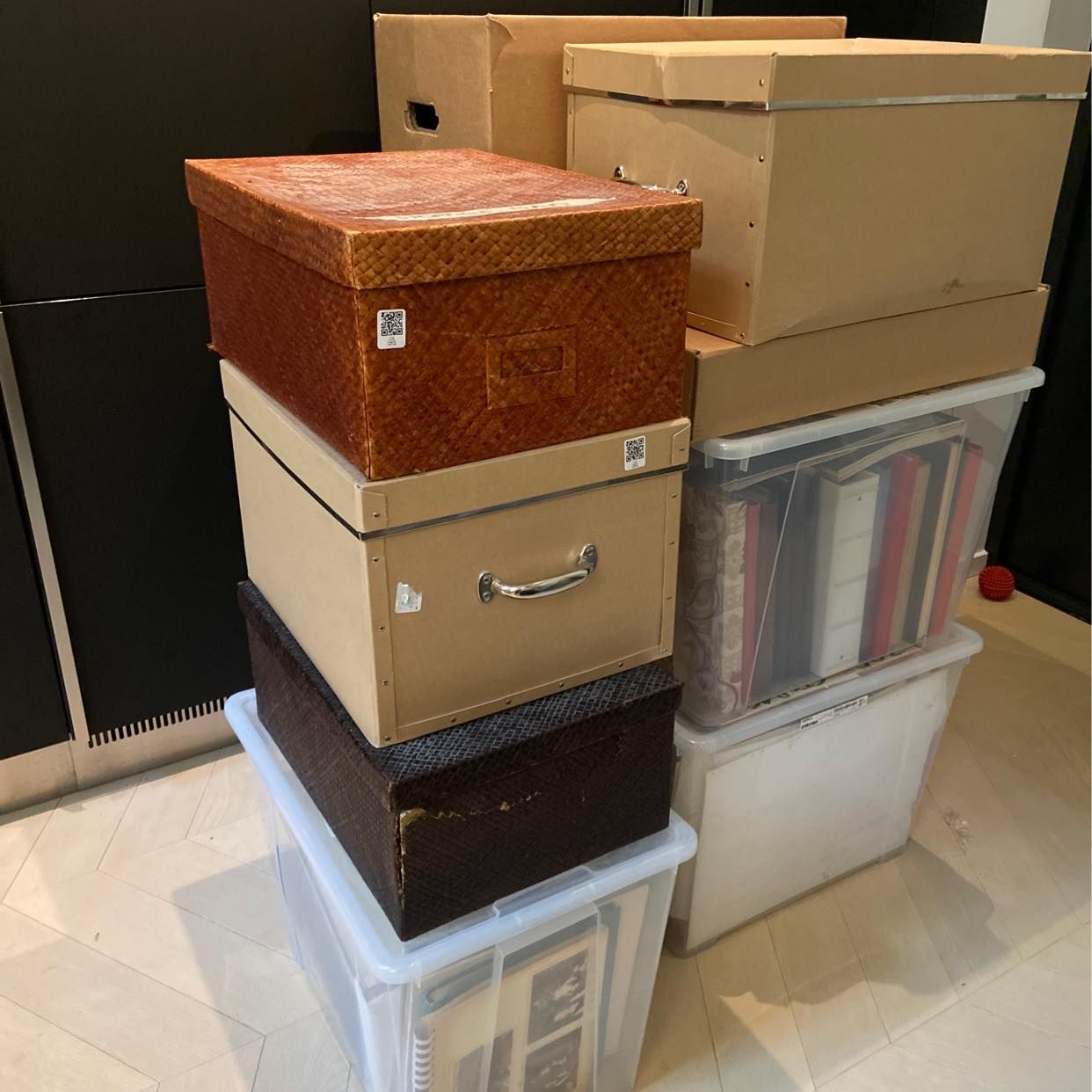 image of Move boxes to förrad - 