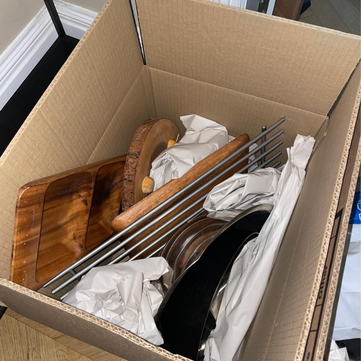 Household items London Tiptapp