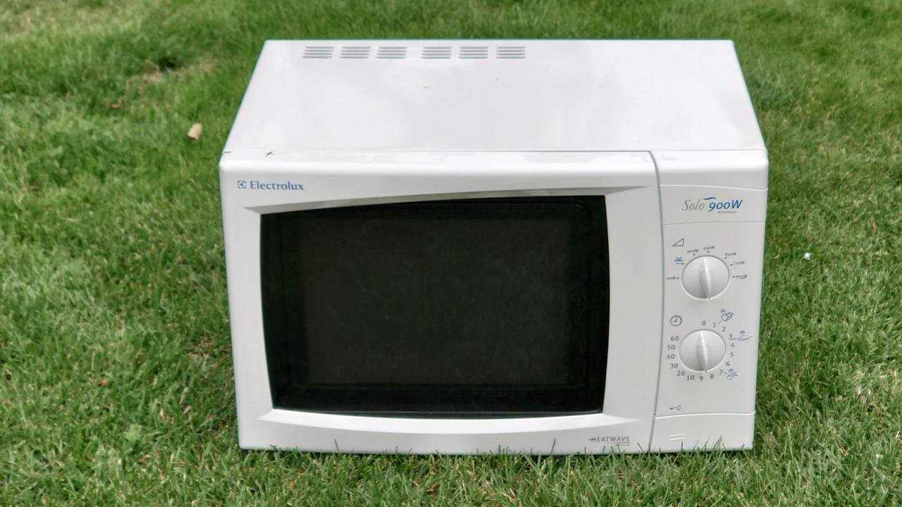 image of Elektrolux Solo mikrovågs - 