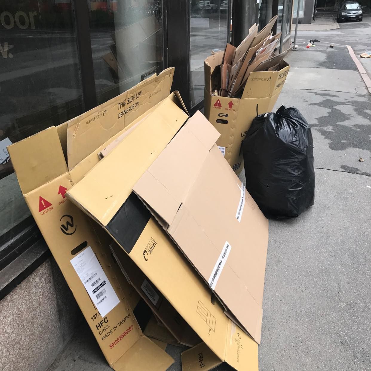 image of Cardboard and plastic bag - Stockholm City