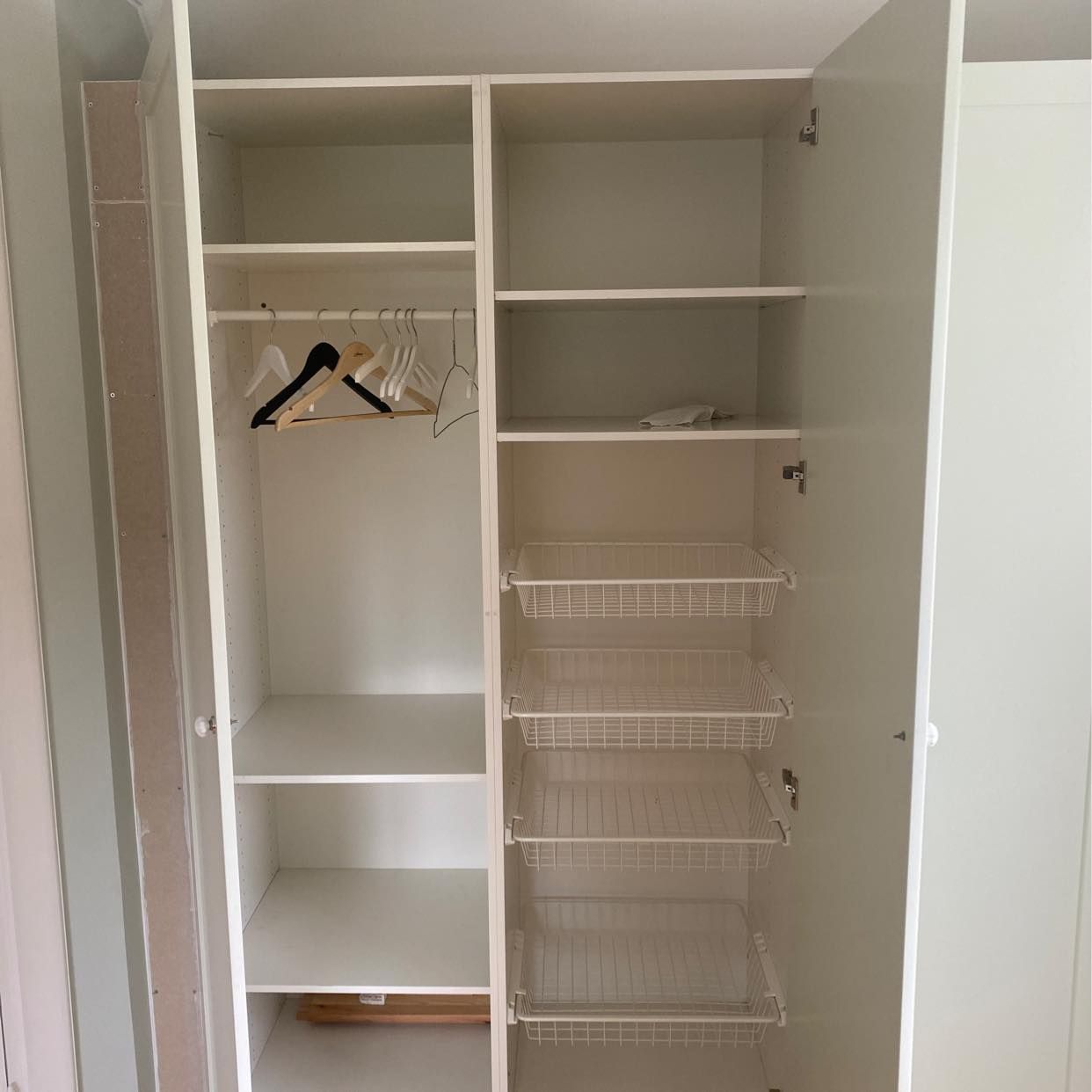 image of 1 big closet - Lidingö