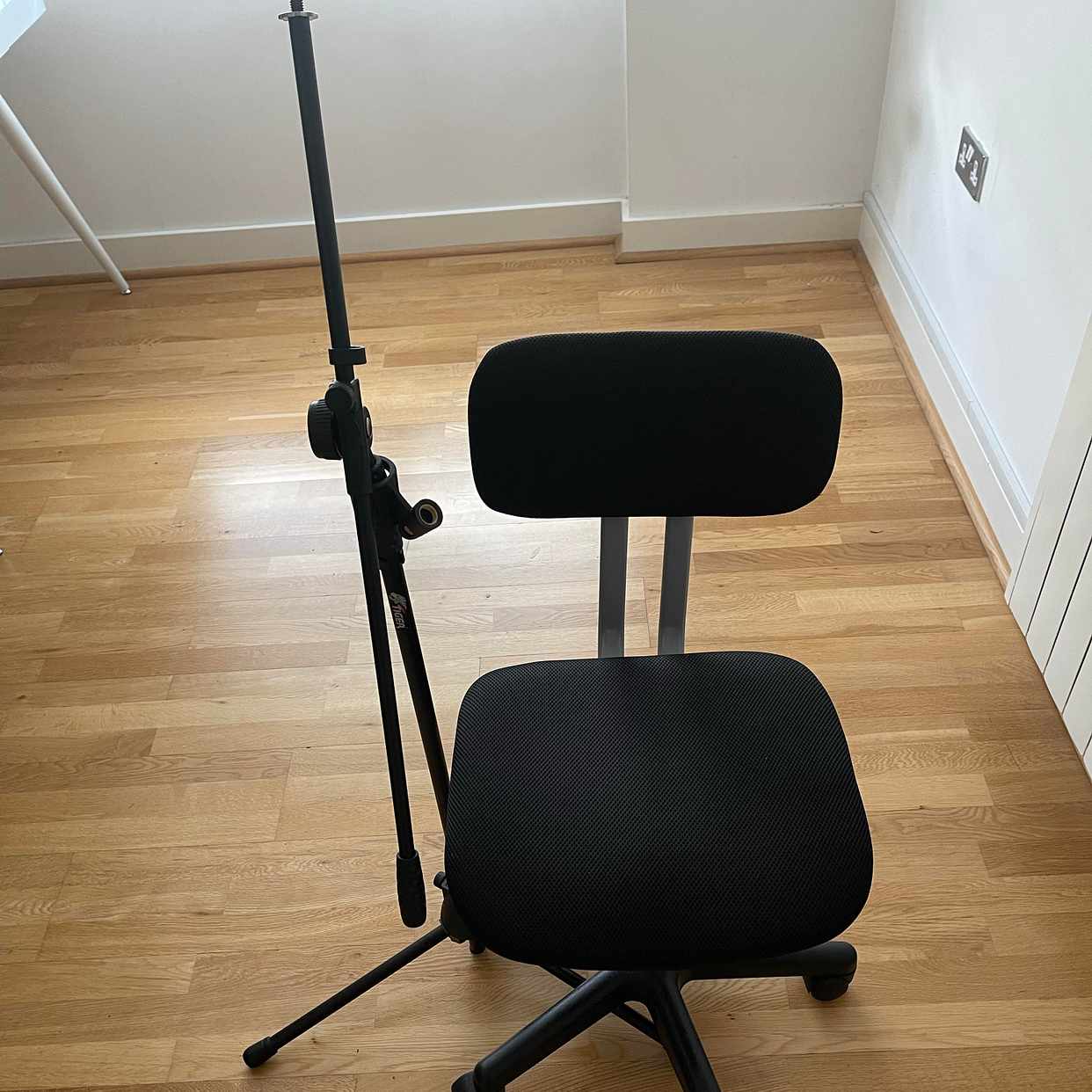 image of Office chair & mic stand - London