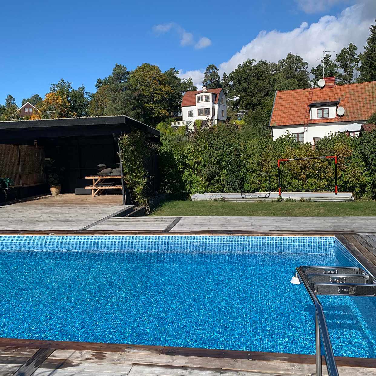 image of Flytta plåtar till pool - 