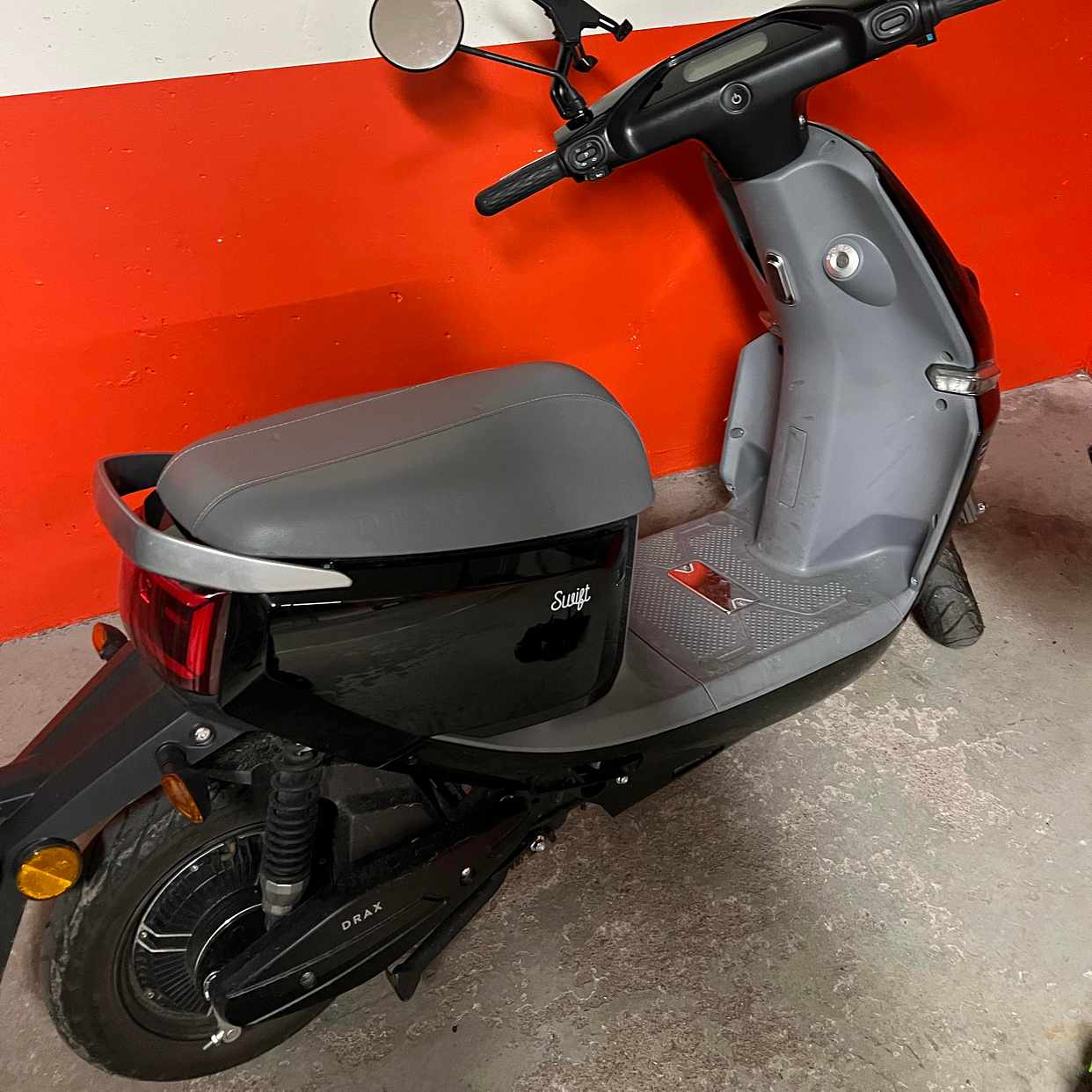 image of Flytt av moped - 