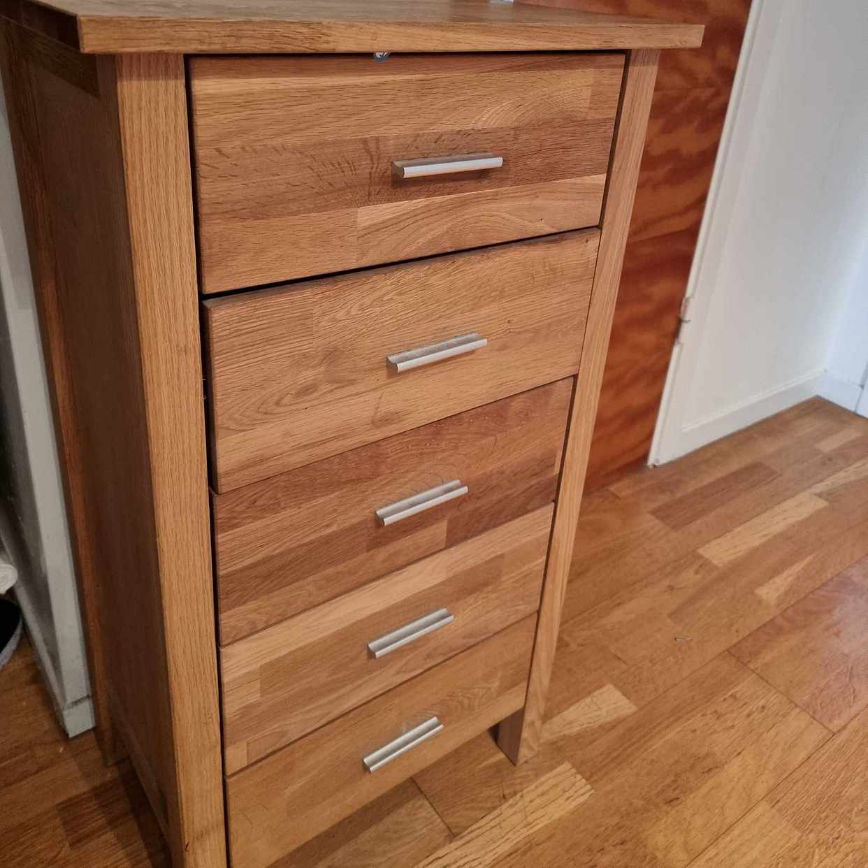 image of Byråer och tv-bänk - Bandhagen