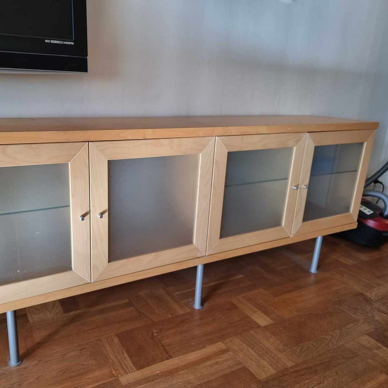 image of Byråer och tv-bänk - Bandhagen