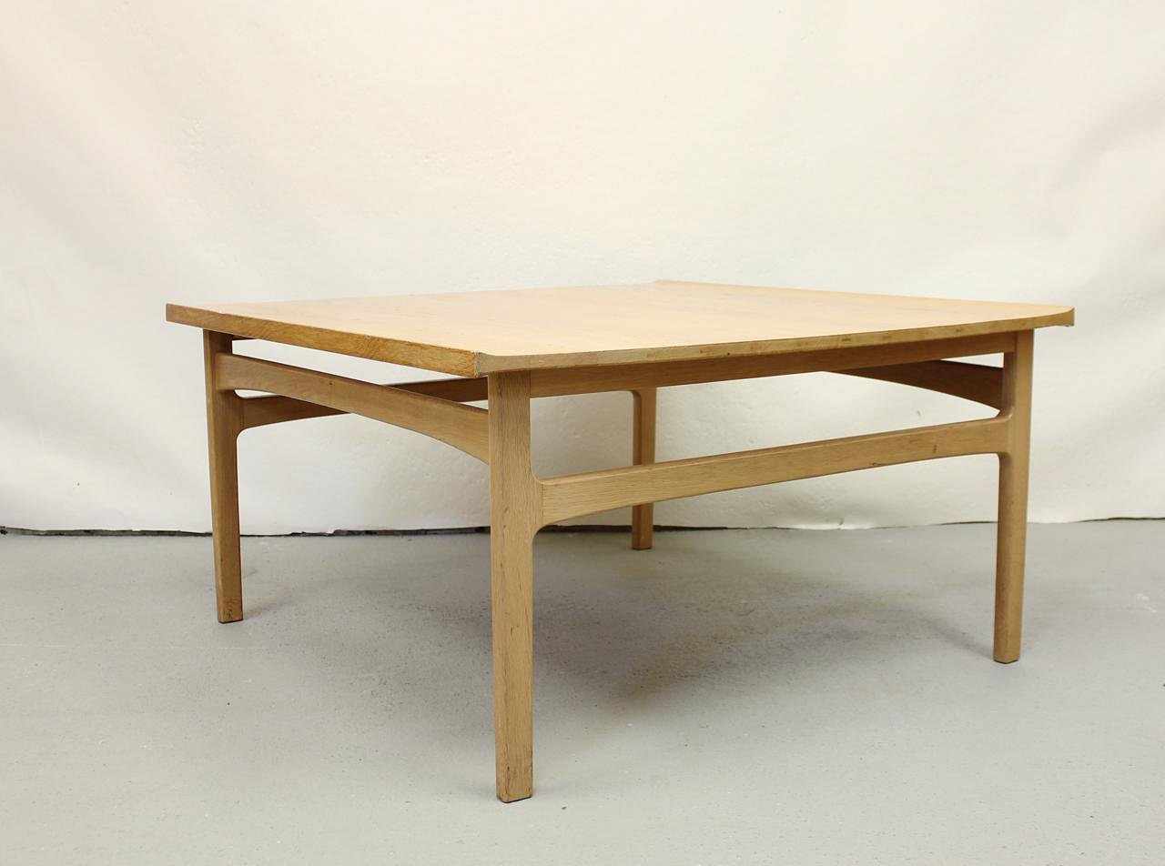 image of Kindt-Larsen, soffbord i  - 