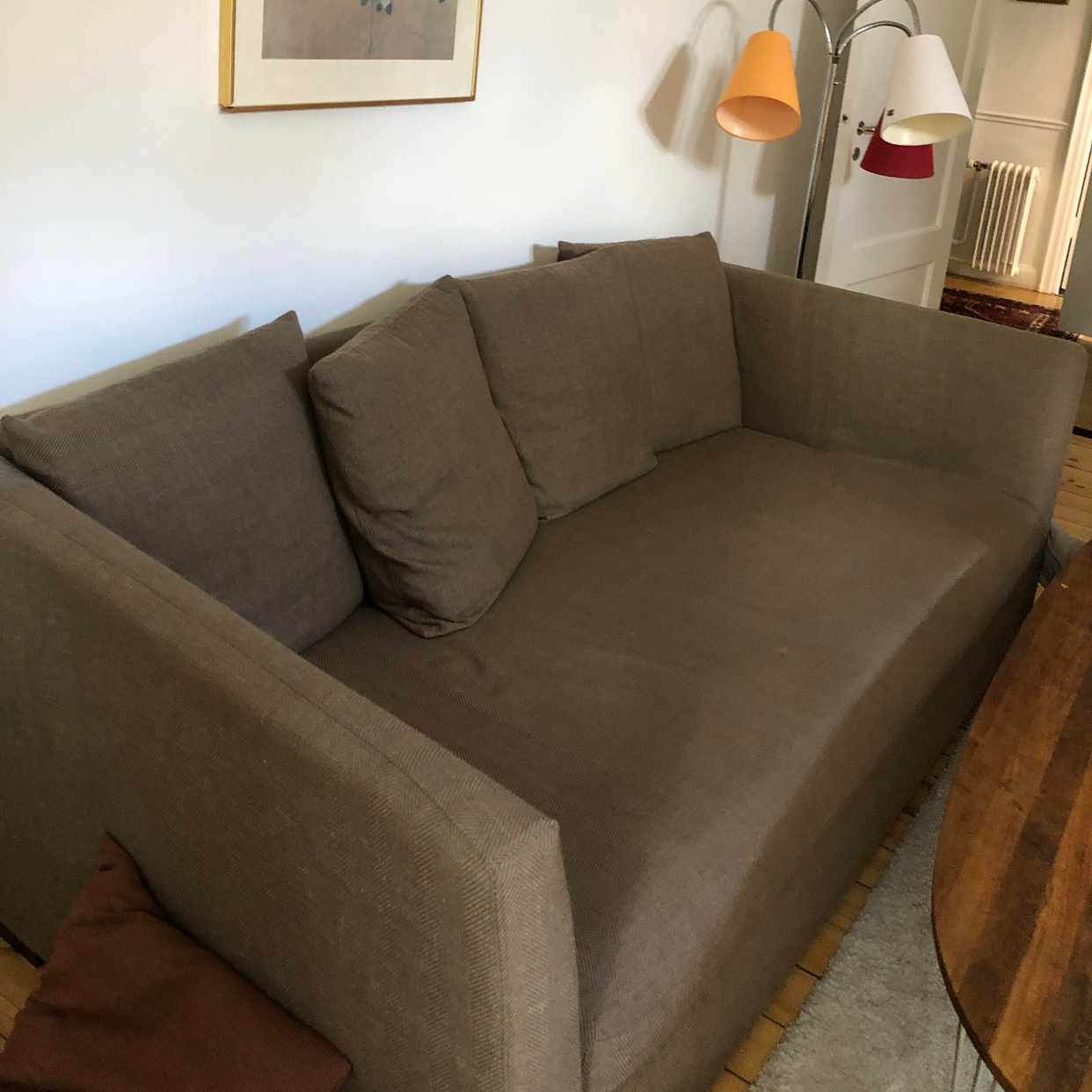 image of Soffa bortskänkes - Bromma