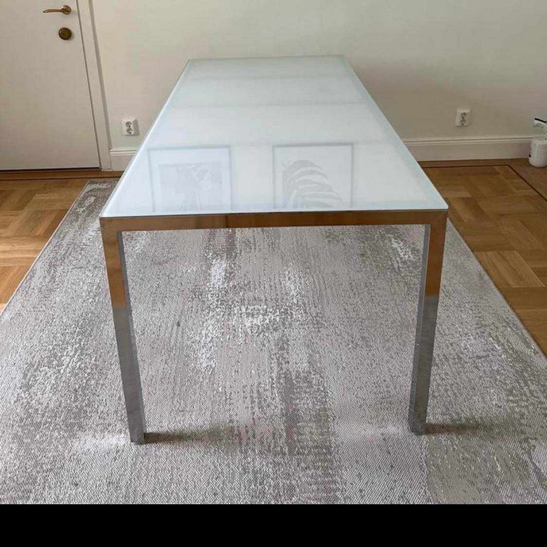 image of Matbord 180 cm - 