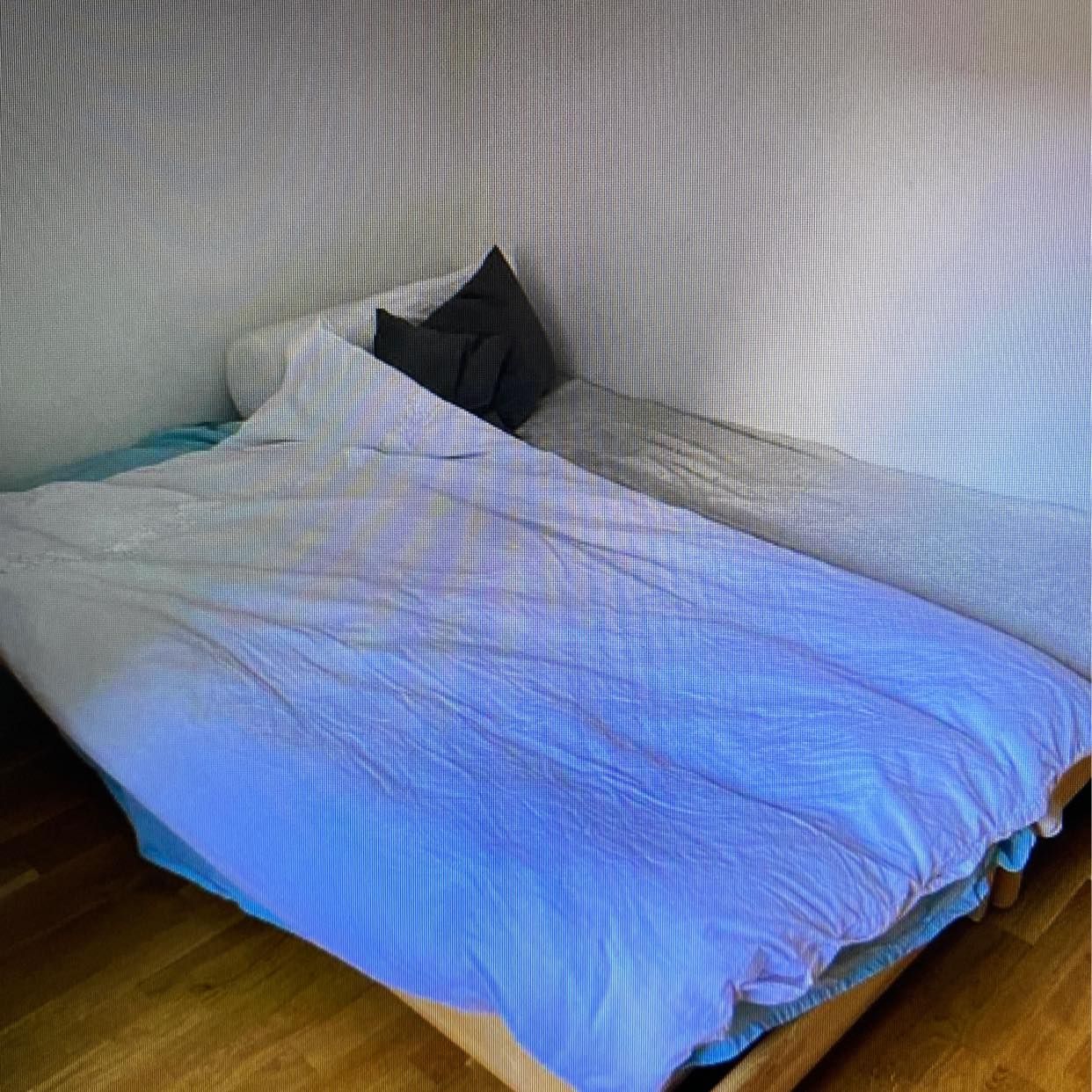 image of Bed, double - 