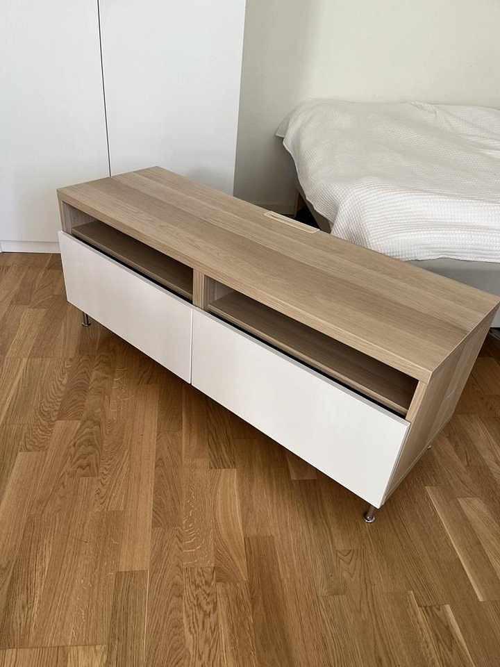 image of Ikea BESTÅ tv-bänk - 